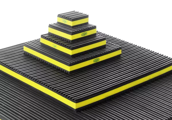 Piastre antivibrazione 101 x 101 x 22 mm REFCO - Anti-vibration pad